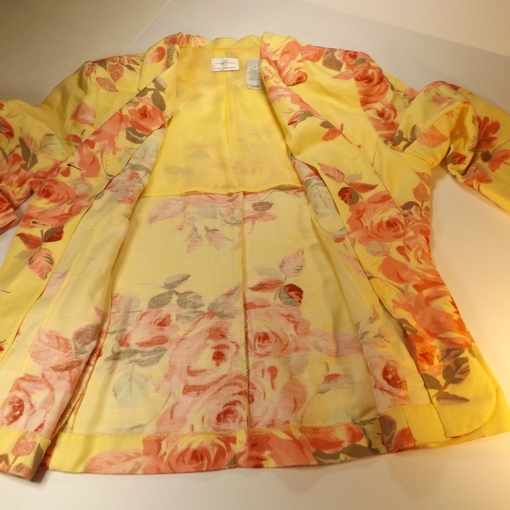 Emma James Liz Claiborne Floral Blazer and Beaded Tank Top Set Yellow Peach 8 - Picture 3 of 15